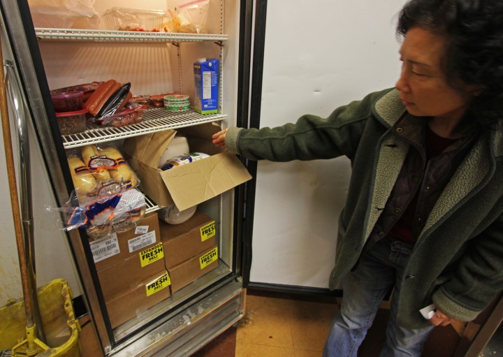 In Sook Baik, owner of the Mountain View Shell station, fed free Thanksgiving lunches to several hundred people at her neighborhood gas station.
