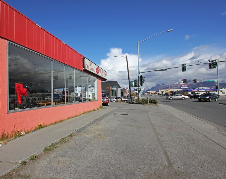 Surf Laundry occupies one of the oldest commercial buildings in Mountain View